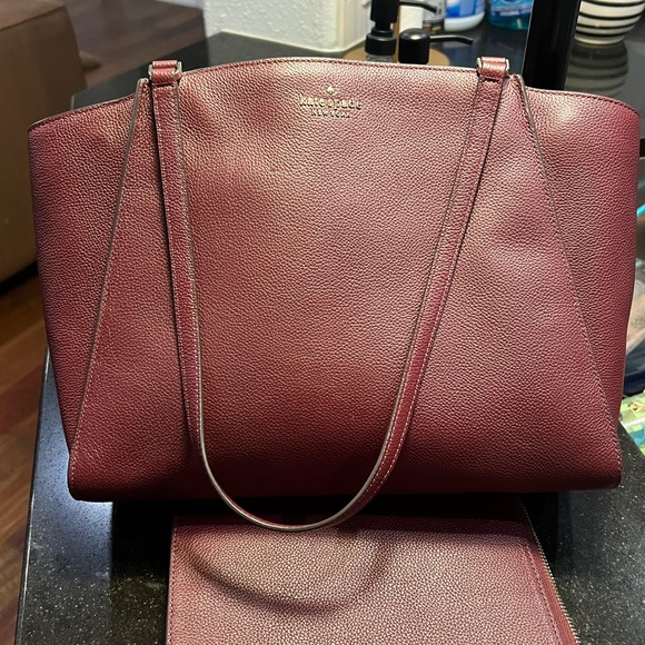Kate Spade of New York Margaux Large Tote + Matching Laptop Sleeve — Mulberry ♠️ - Picture 13 of 15